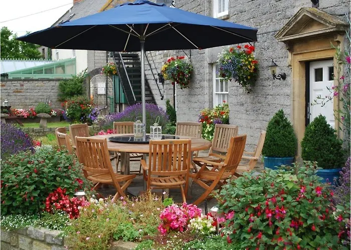 Double-Gate Farm Bed & Breakfast Wells