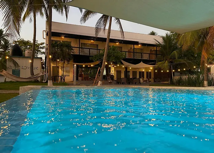 Lali Beach Hotel Boutique Sonsonate