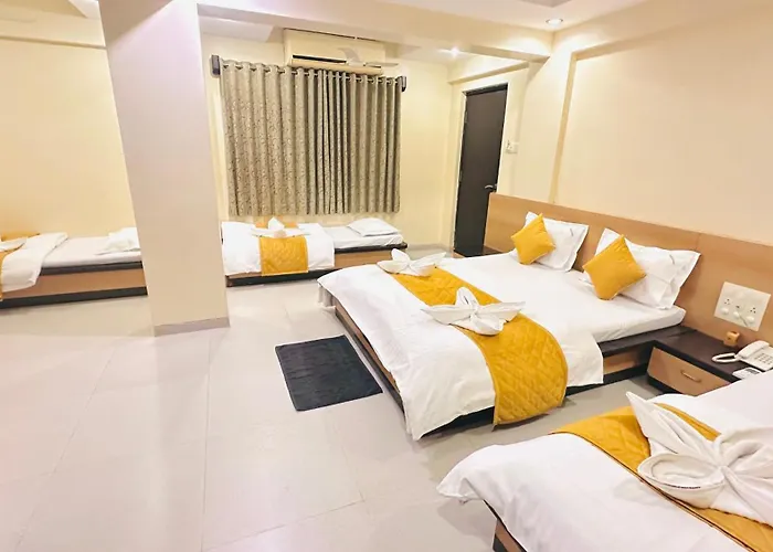 Hotel Sai Gurusthan Shirdi