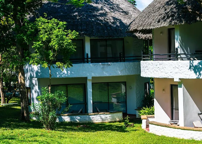 Safari Beach Hotel Diani Beach