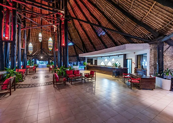 Safari Beach Hotel Diani Beach