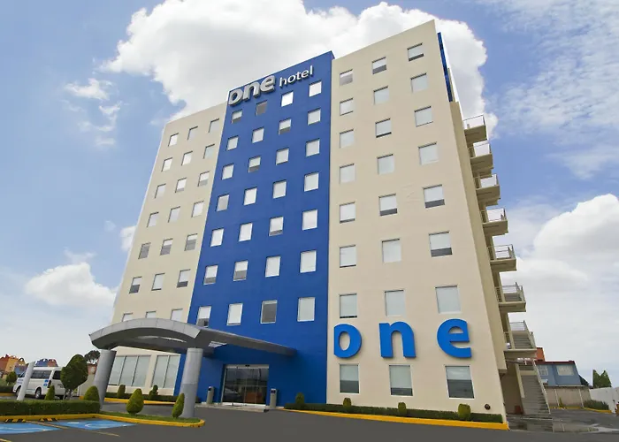 Hotel One Toluca Aeropuerto