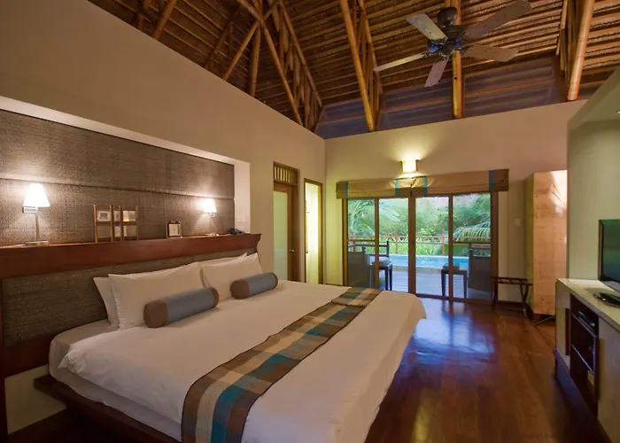 Eskaya Beach Resort And Spa Panglao