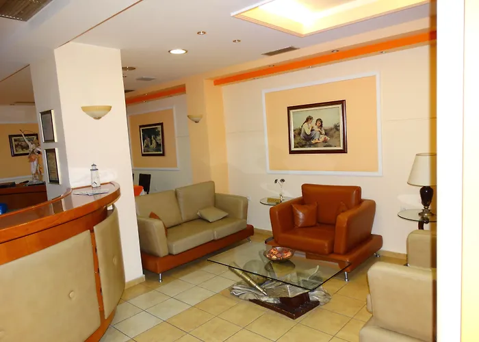 Faros II Hotel Piraeus