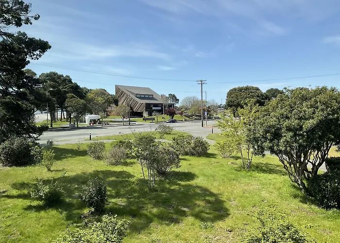 Front Street Inn Crescent City