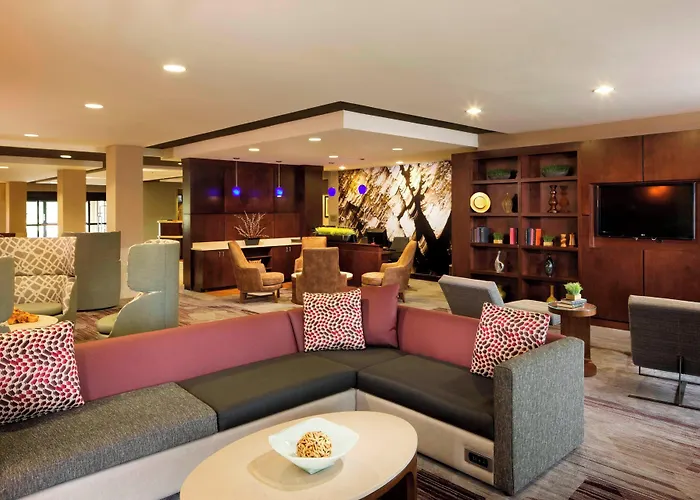 Courtyard By Marriott Jackson Hotel