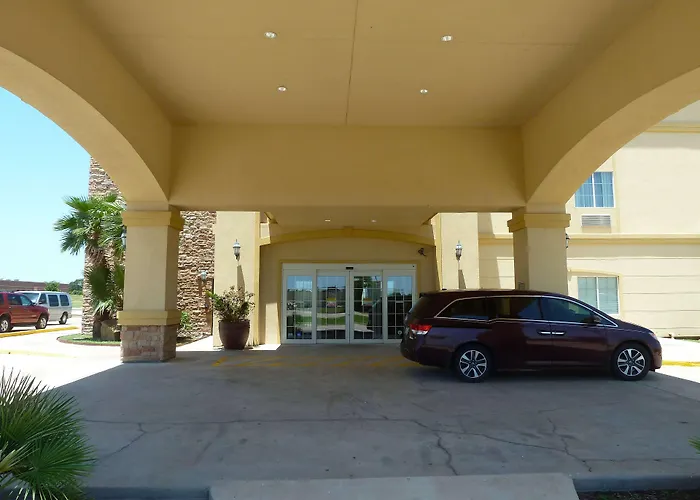 Americas Best Value Inn - Gun Barrel City