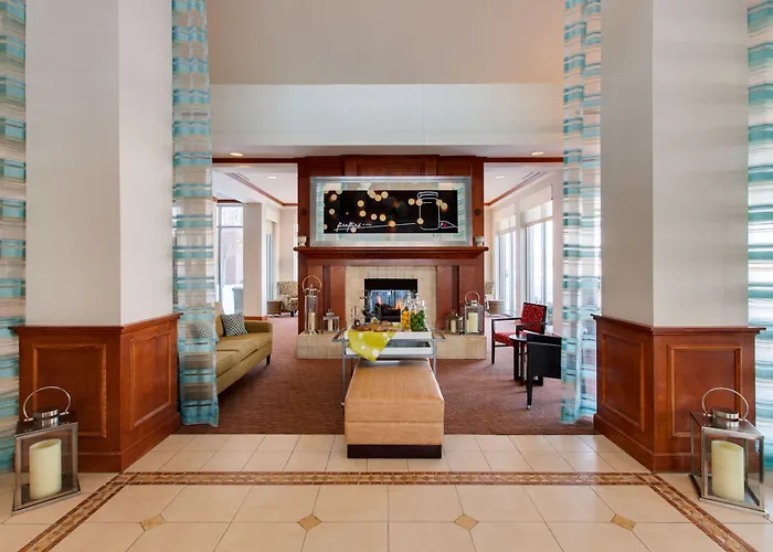 Hilton Garden Inn Naperville/Warrenville