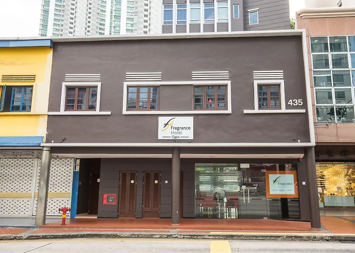 Fragrance Hotel - Oasis Singapore