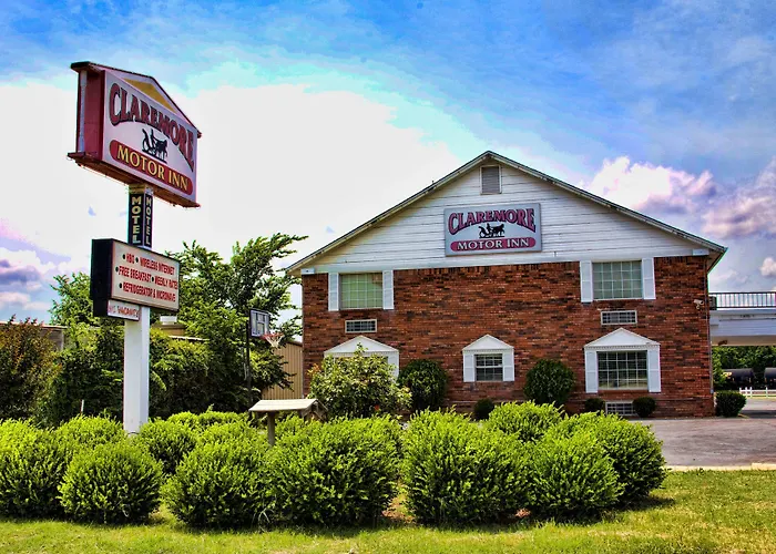 Claremore Motor Inn