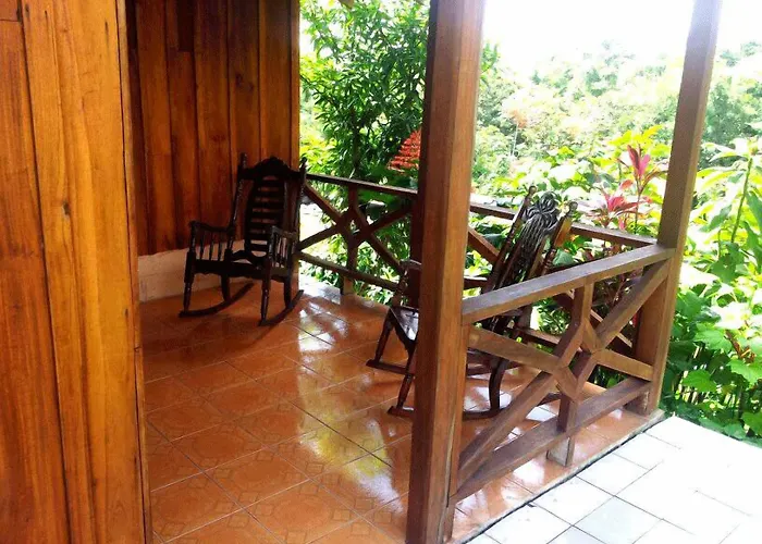Cabinas La Catarata La Fortuna