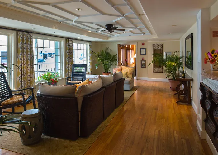 Mansion House Inn Vineyard Haven
