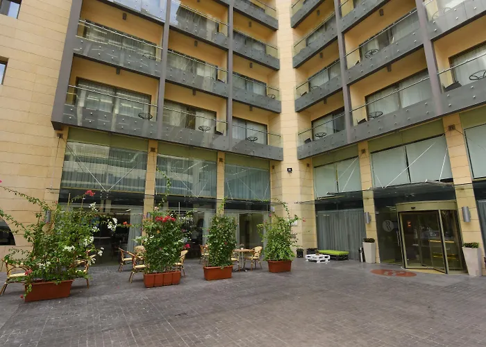 Ramada By Wyndham Downtown Beirut Hotel