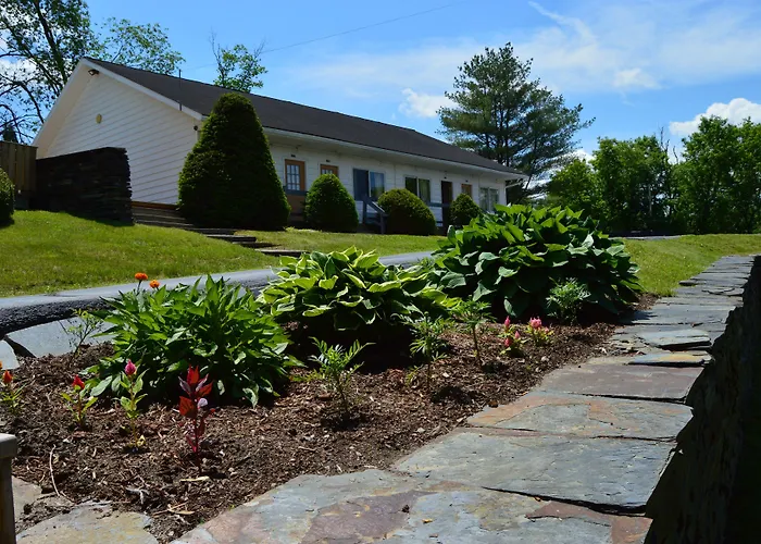 New World Inn Barre
