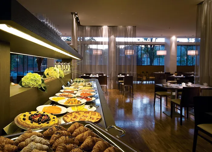 Doubletree By Hilton Milan Otel