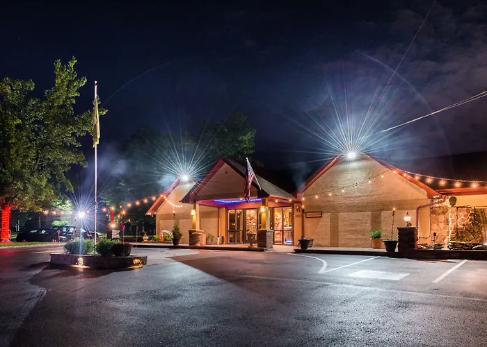 Inn Of The Dove Romantic Luxury & Business Suites Bensalem