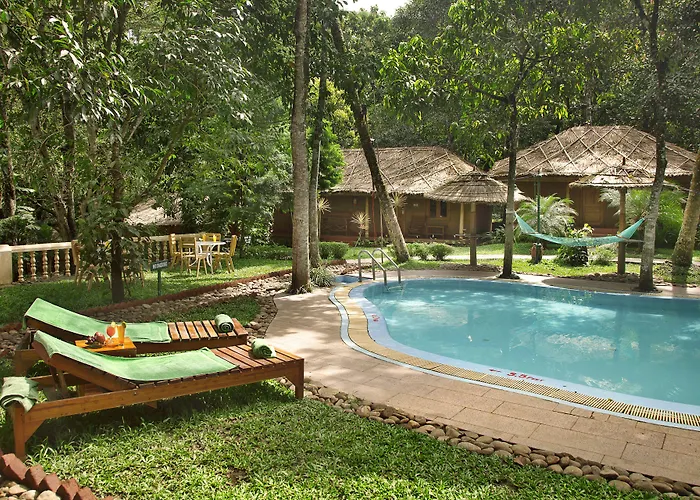 Woods N Spice - Thekkady Hotel Kumily