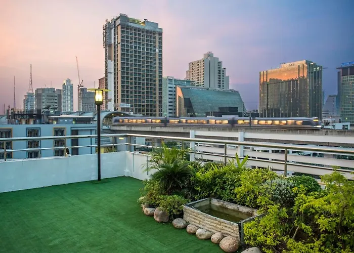 Icheck Inn Mayfair Pratunam Bangkok