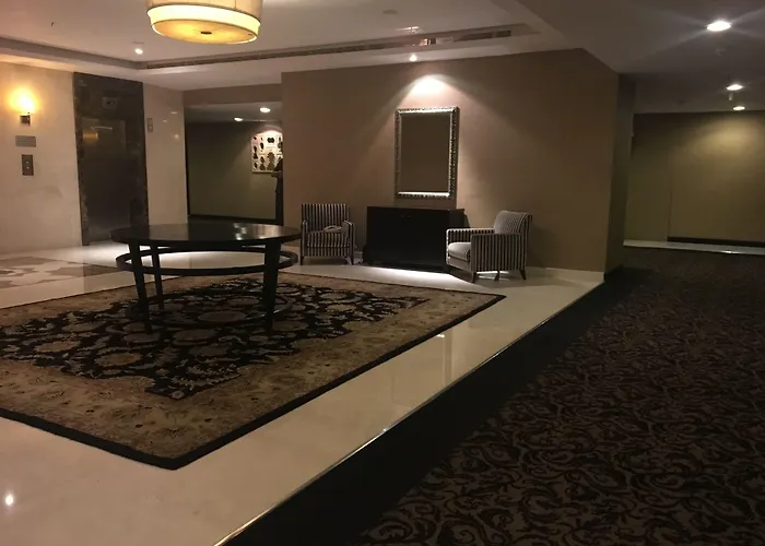 Hotel Oakwood Premier Prestige Bangalore