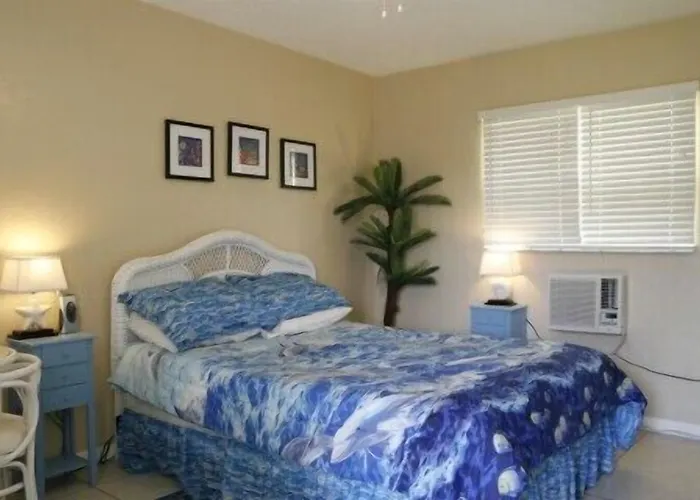Oasis Palms Resort Treasure Island