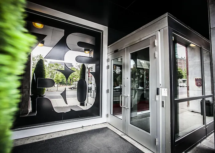 Hotel Zero 1 Montréal