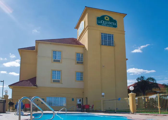 La Quinta By Wyndham Alice Hotel