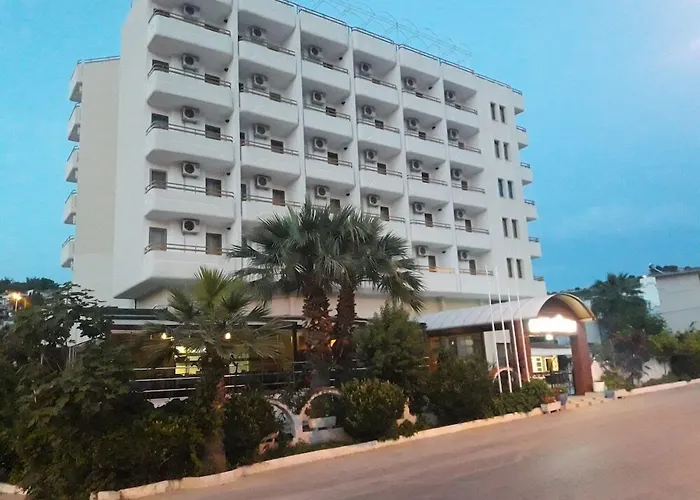 Minay Hotel Plus Kuşadası