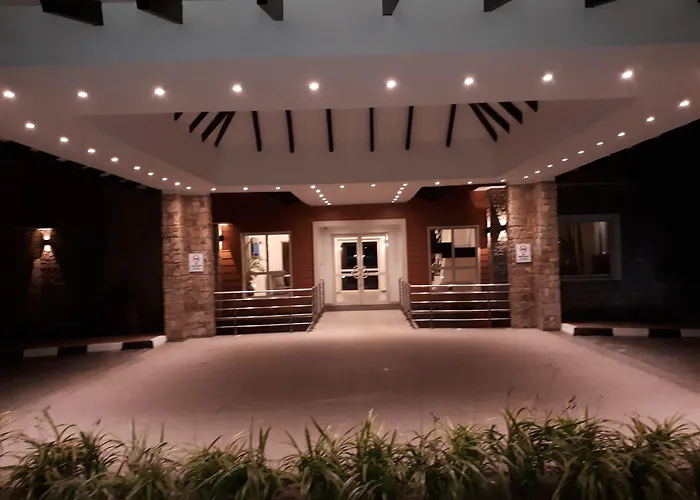 Leola Hotel Lagos