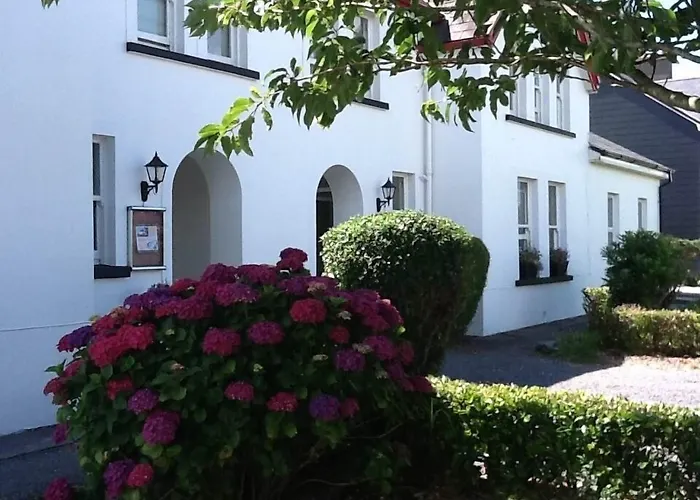 The Old Cable Historic House & Seafood Restaurant Hotel Waterville