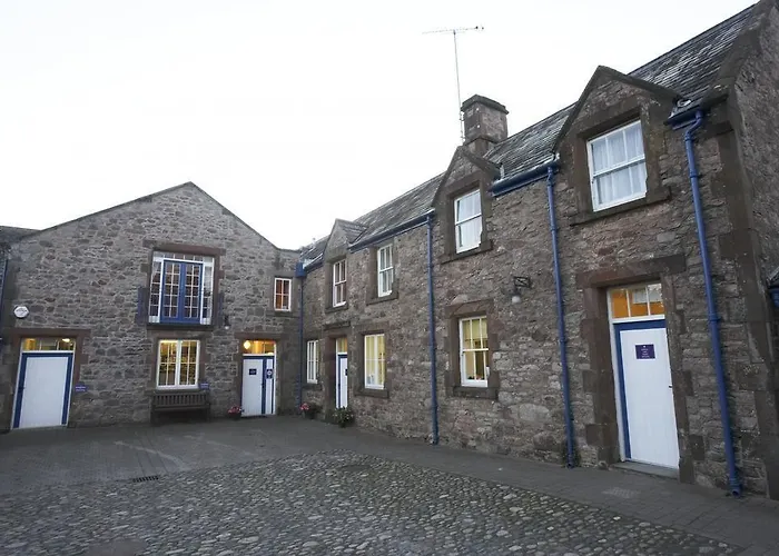 Muncaster Castle Coachman'S Quarters Hotel Ravenglass
