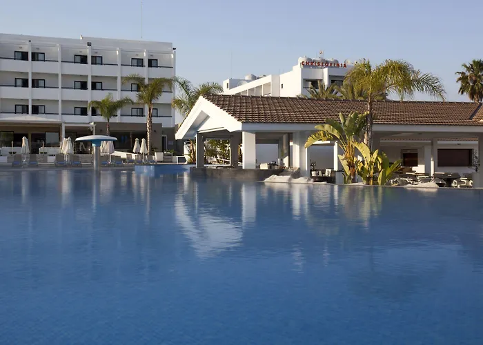 Christofinia Hotel Ajía Nápa
