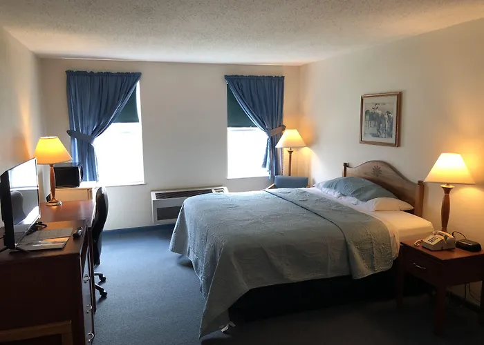 Countryside Inn Nappanee