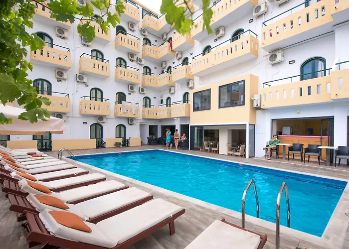 Pela Maria Hotel (Adults Only) Chersonissos