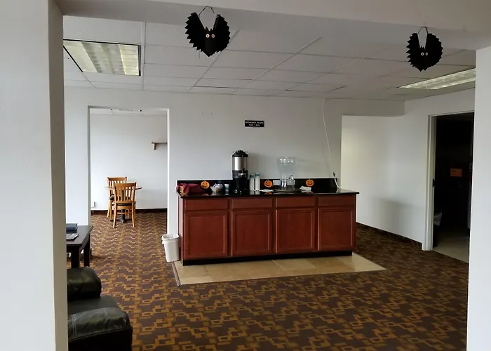 Suburban Studios Pueblo North