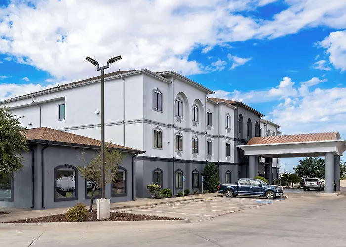 Best Western Palace Inn & Suites Big Spring