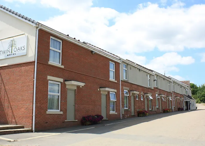 Twin Oaks Hotel Chesterfield