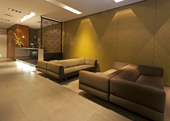 Causeway 353 Hotel Melburne