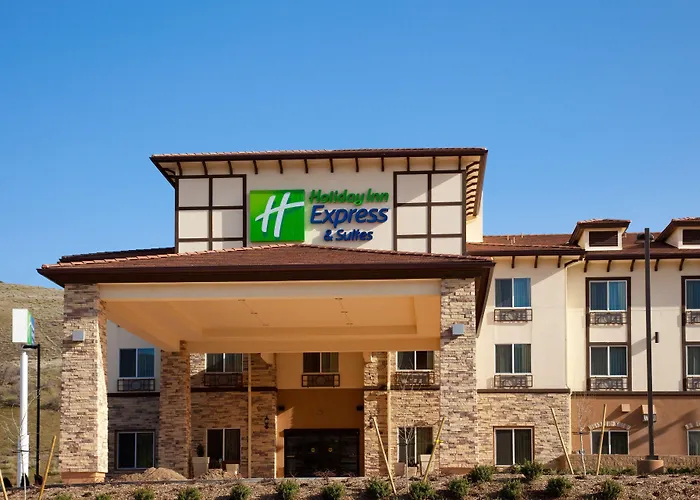 Holiday Inn Express & Suites Frazier Park By Ihg Lebec