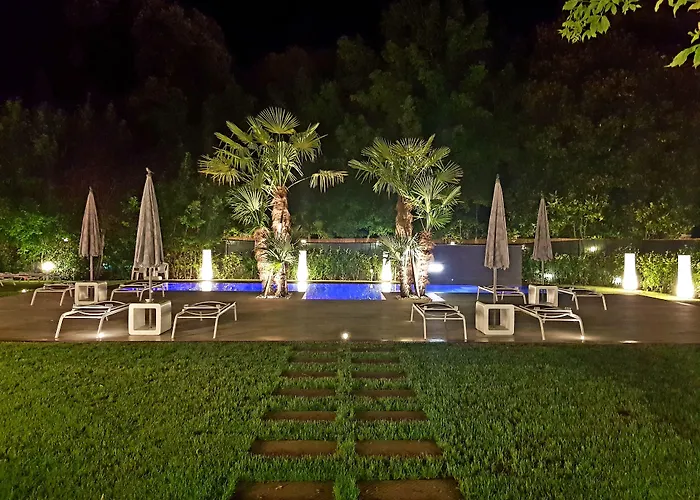 Hotel Hambros - Il Parco In Villa Banchieri Lucques