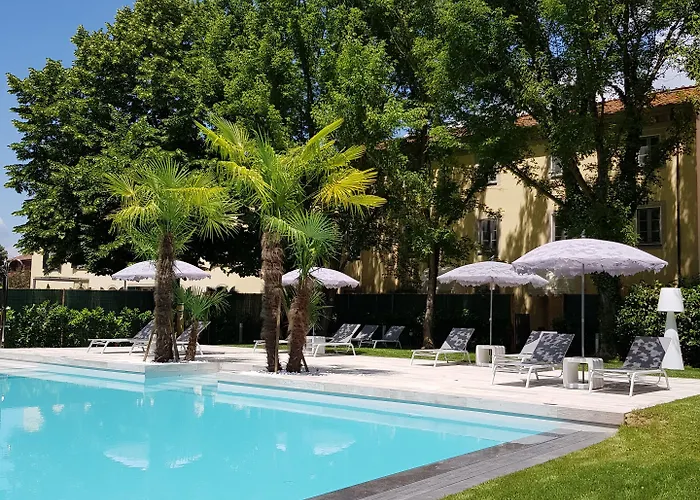Hotel Hambros - Il Parco In Villa Banchieri Lucques