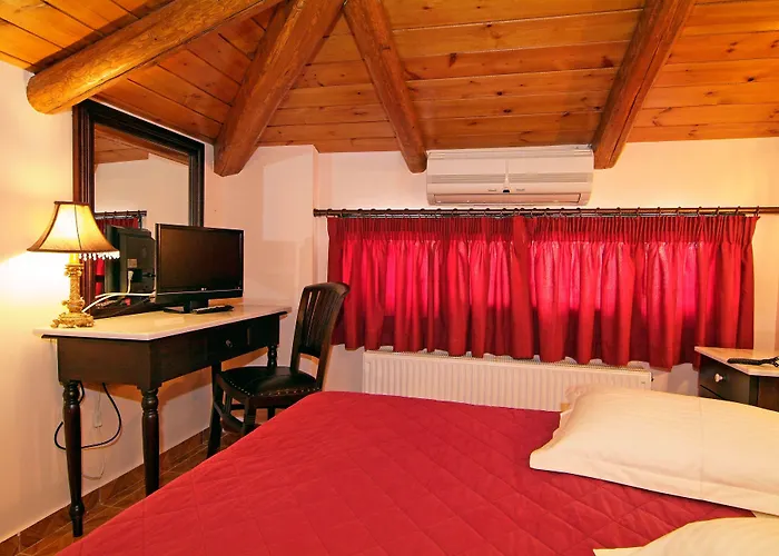 Hotel Varonos Delphi
