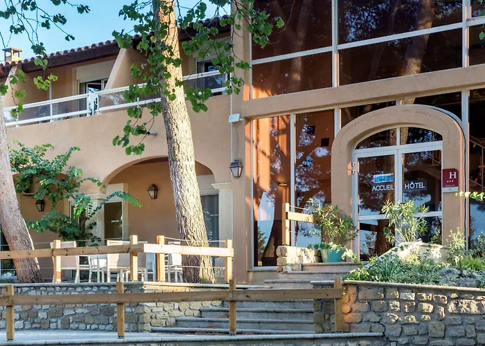 Best Western Domaine de Roquerousse Salon-de-Provence