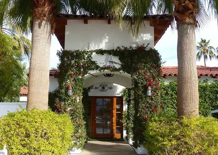 Alcazar Palm Springs Otel