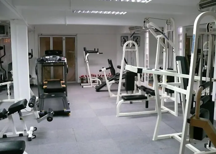 Aquarius Gay Guesthouse & Sauna Patong