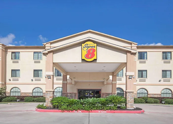 Super 8 By Wyndham Iah West/Greenspoint Aldine