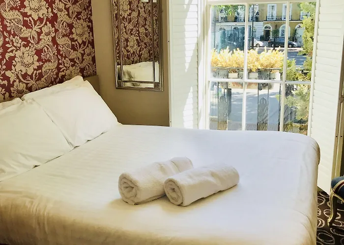 Excelsior Hotel London