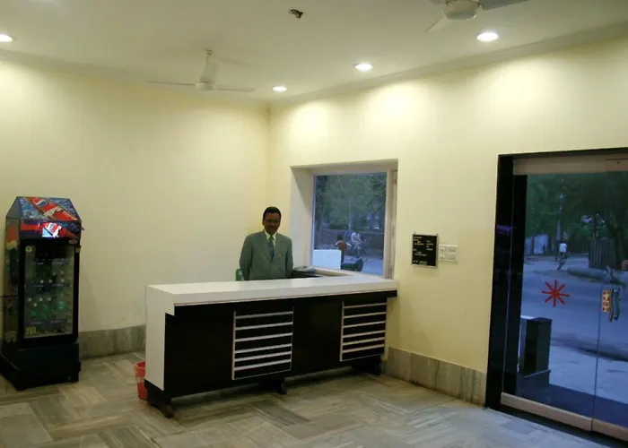 Ranjit Hotel Agra 