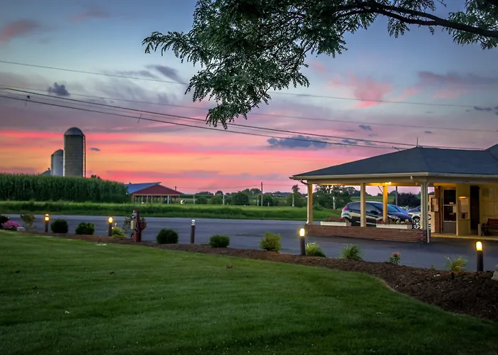 Harvest Drive Family Inn - Renovated Rooms Gordonville