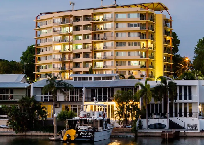 Cullen Bay Resorts Darwin