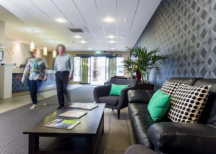 Emerald Hotel Gisborne